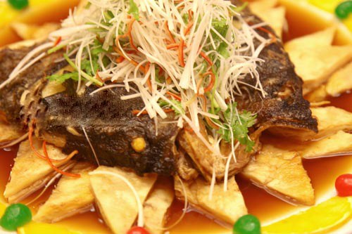 鱼头泡饼