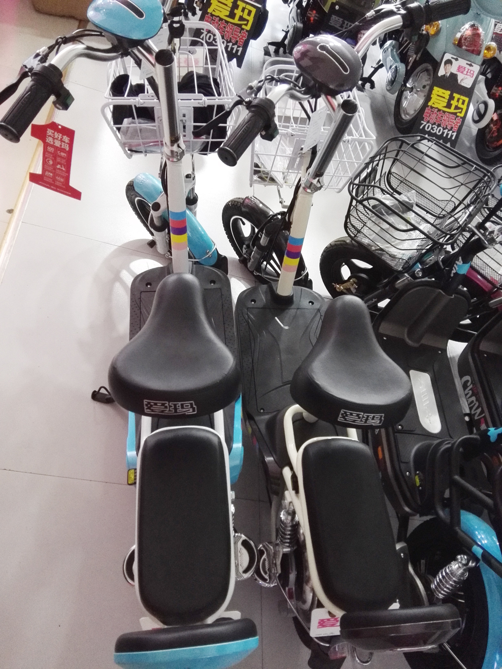 爱玛电动车炫悦,原价2180,现在只需1399元,快快行动吧!