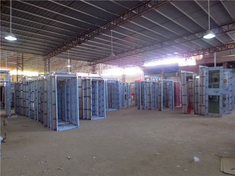 不锈钢门厂成品区