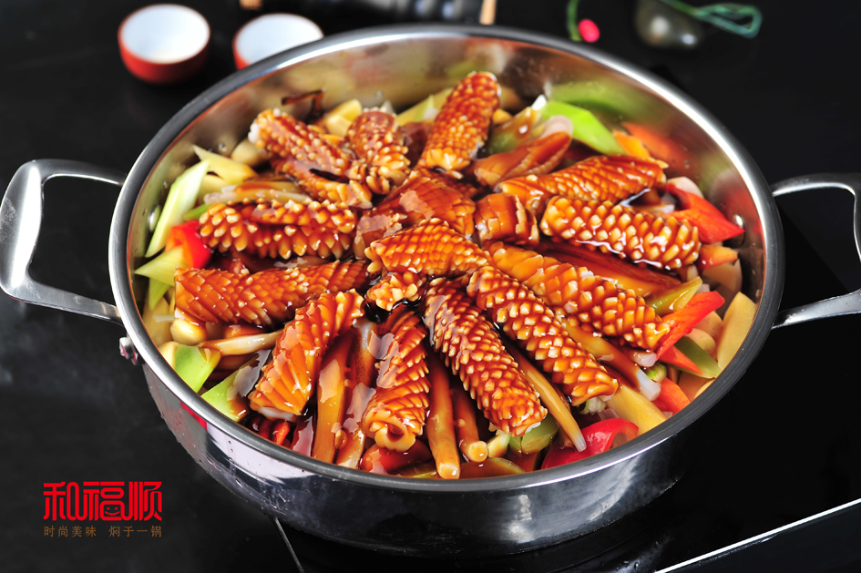 口味:原味/微辣/中辣/超辣/麻辣 所有酱汁,蔬菜底煲免费 鱿鱼的营养