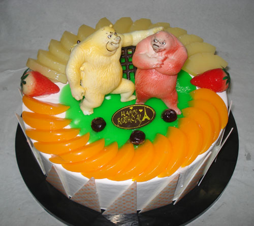 128元团购原价188元的15寸生日蛋糕(多款可选),转发朋友圈后使用,1周