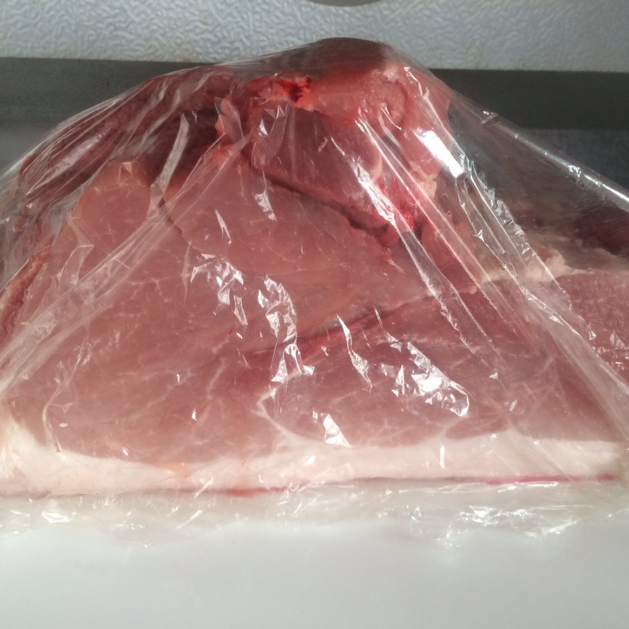 土猪肉后座一斤(需预约)