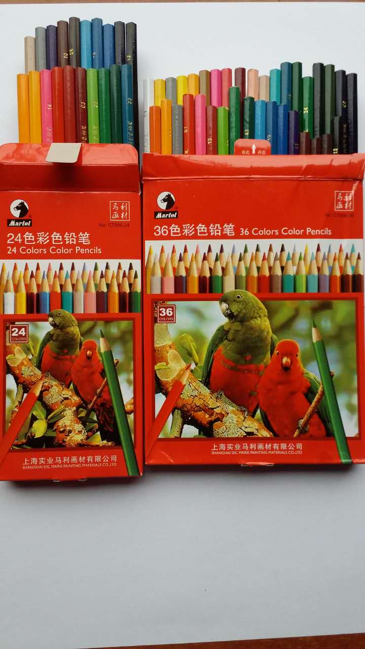 马利彩铅12色5.5元   18色7.2元  24色8.8元  36色13.5元