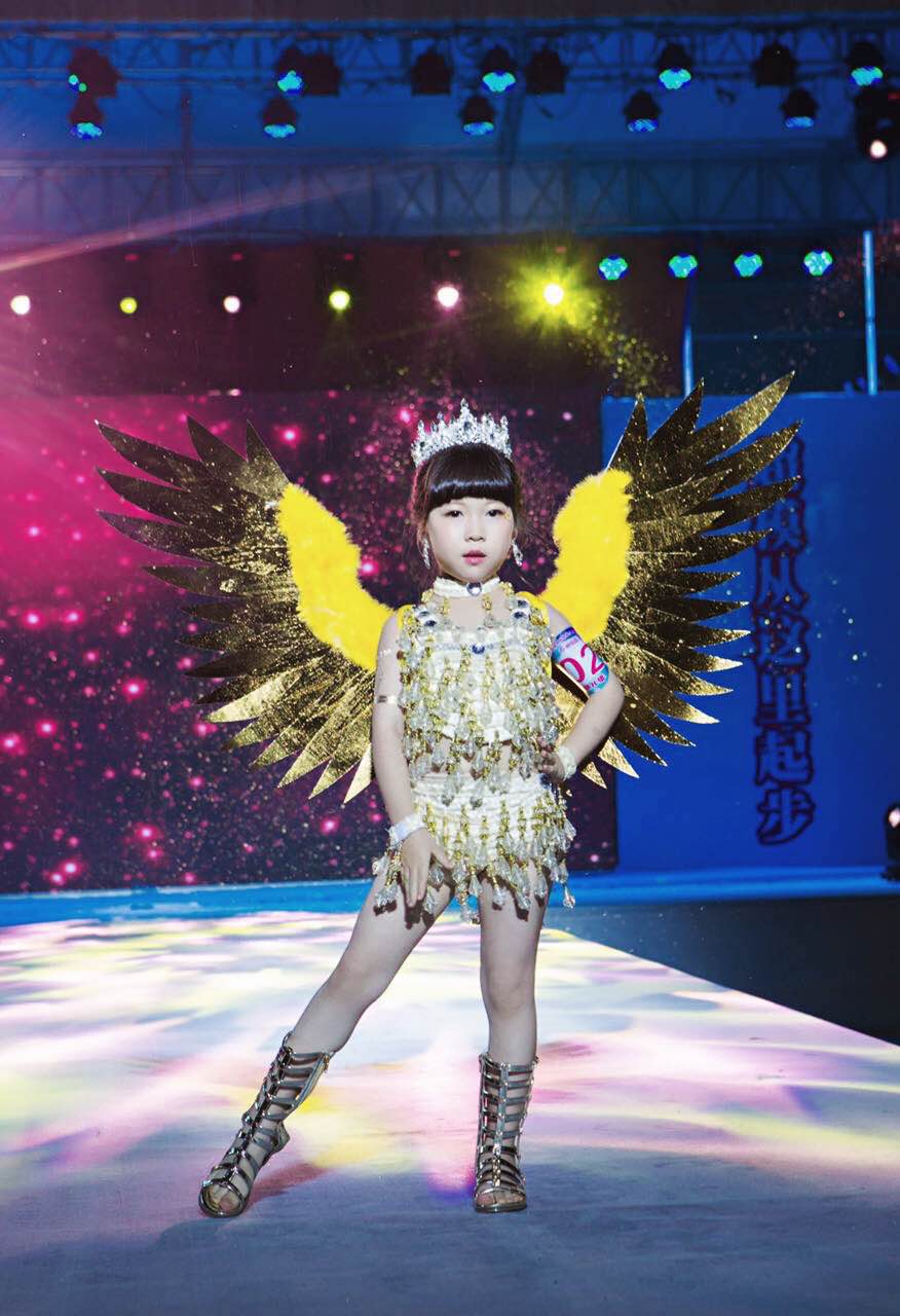 【蘖芽少儿模特】让您的孩子拥有高雅的气质,不同一般的行为举止!