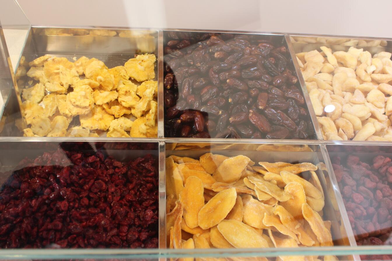 采栗人店内货品