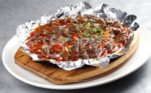 b:    满88元送锡纸羊血1份